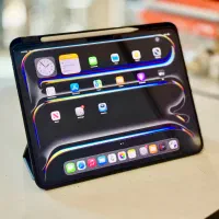 آی پد پرو ام۵ همراه با پن پرو صفر ipod pro M5