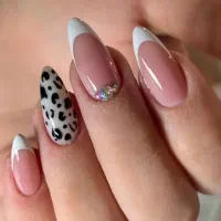 کاشت ناخن،پدیکور|خدمات آرایشگری و زیبایی|زابل, |دیوار