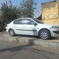 مگان ۱۶۰۰ سفید|خودرو سواری و وانت|مشهد, کارگران|دیوار