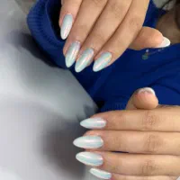 تخفیف کاشت ناخن در نجف اباد