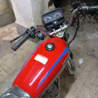 موتورهندا۱۲۵مدل ۸۳احسان درحدتازه تعمیر