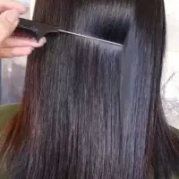 تو خونه موهاتو شلاقی کن