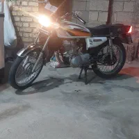 موتورسیکلت مدل ۹۰