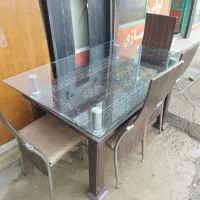 میز غذاخوری