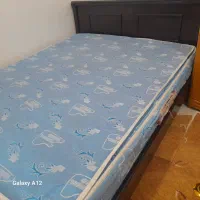 تخت و تشک تمیزومحکم