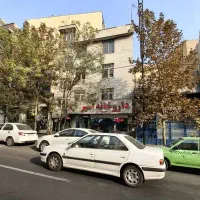 مغازه تجاری۱۵۰ بر خ شیخ بهایی پر تردد