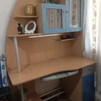 میز تحریر کامپیوتر