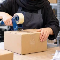 بسته بند ساده و پاسخگوی مشتری