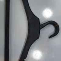 چوب لباسی مشکی