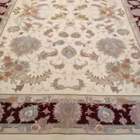 فرش شش متری اراک زمینه سرمه ای و شش متری کاشمر