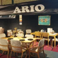 عرضه کننده میز و صندلی غذاخوری