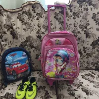 کیف و کفش مدرسه