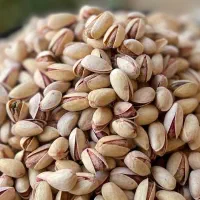 فروشنده آجیل فروشی