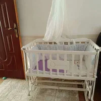 گهواره کودک|تخت و صندلی بچه|گناباد, |دیوار