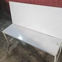 میز‌‌و‌نیمکت‌‌‌‌