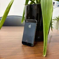 آیفون ۴ کلکسیونی خیلی تمیز