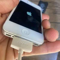 دو عدد اپل ۴ توضیحات خواندنی