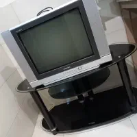 میز و تلوزیون