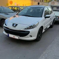 ۲۰۷ پانا مدل ۱۴۰۱ در حد بدون رنگ و خط فرمان برقی