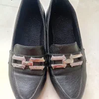 کفش|کیف، کفش، کمربند|فومن, |دیوار