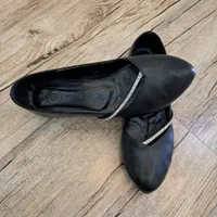 کفش تازه در حد نو سایز40/39