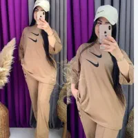 کت لی|لباس|قم, ولیعصر|دیوار