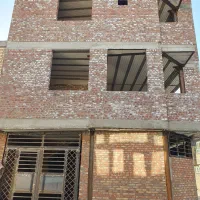 خونه نیمه کاره 3 طبقه با 1 مغازه 1 پارکینگ و 2خواب|فروش آپارتمان|بوکان, |دیوار