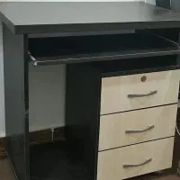 میز کامپیوتر