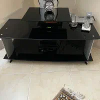 میز تلویزیون شیشه ای