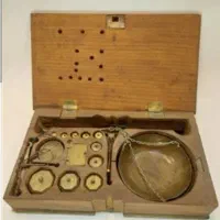 ترازو زرگری برنجی قاجاری