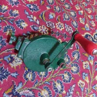 چاقو تیز کن قدیمی