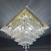 لوستر تمیز سالم درحدنو|لوستر و چراغ آویز|رشت, کوی جام جم|دیوار