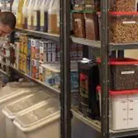 استخدام انباردار رستوران