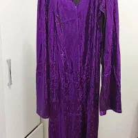 تعدادی لباس مجلسی|لباس|بندر انزلی, جفرود پایین|دیوار