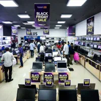 جمعه سیاه بزرگ ترین حراج لپتاپ استوک زیرقیمت همکار