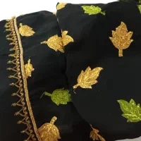 لباس محلی. فقط دوبار پوشیده زیر قیمت چهار