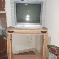 سه عدد تلویزون سالم ۲۱ اینچ