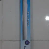 چراغ مهتابی خطی ۴۰ وات و تعدادی وسایل و لوازم