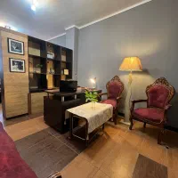 فضای کار اشتراکی و اتاق جلسه