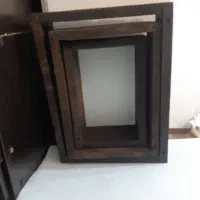 سه عدد شلف دیواری در حد نو و تمیز