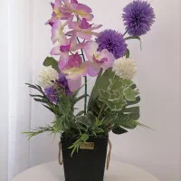 گل مصنوعی بسیارشبیه به طبیعی