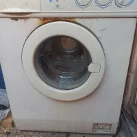 تخت خواب ولباسشویی