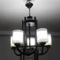 لوستر پنج شاخه|لوستر و چراغ آویز|رباط‌کریم, |دیوار