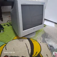 مانیتور قدیمی سالم