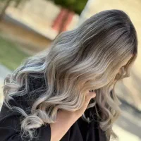 رنگ مو تخصص رنگ و لایت امبره بالیاژ