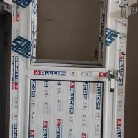 درب حمام و سرویس  آلومینیوم و یو پی وی سی upvc|مصالح و تجهیزات ساختمان|فارسان, |دیوار