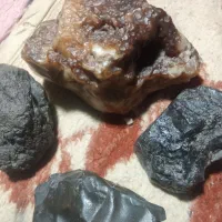 تعدادی سنگ آنتیک|جواهرات|بم, |دیوار