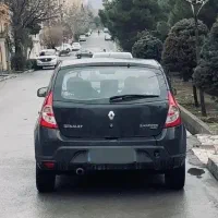 رنو ساندرو ۹۶ اوتومات