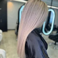 دستیار رنگ خدمات رنگ و لایت احیای مو تخفیف ویژه|خدمات آرایشگری و زیبایی|تهران, هفت حوض|دیوار