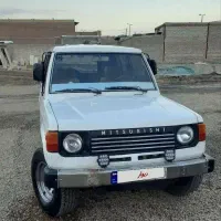میتسوبیشی پاجرو چهار در چهار سیلندر|خودرو سواری و وانت|میاندوآب, |دیوار